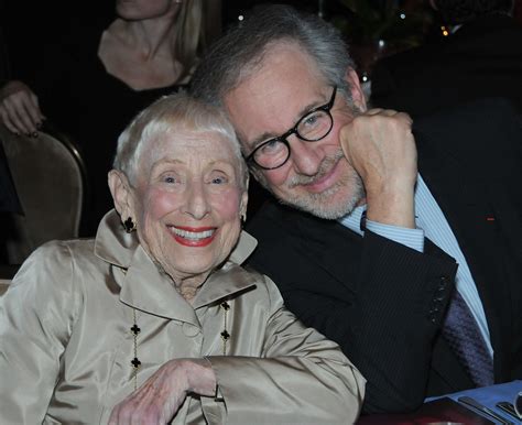 what happened to steven spielberg's parents